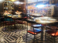 大堂-钱小奴海鲜自助黑金店(杭州滨江龙湖店)