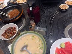 -湘力力小院·鱼汤泡饭(枫林路店)