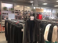 -上品折扣(回龙观店)