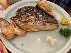 盐烤三文鱼头-沼津港渔市(宏伊国际广场店)