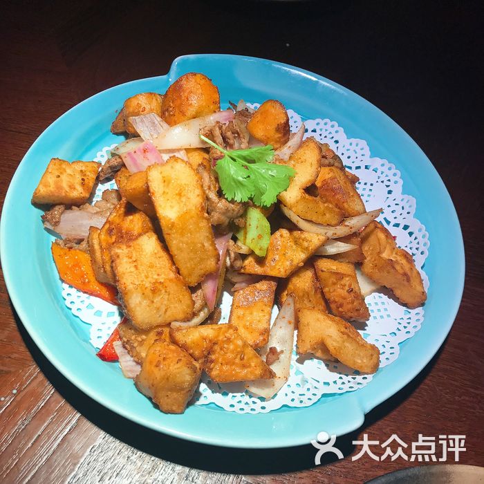 楼兰新疆主题餐厅