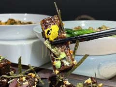 -嫩芽 ·地道重庆菜(十八梯露台夜景店)