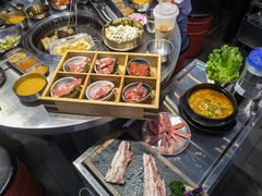 -玄希浪漫厨房·韩料烤肉(湖滨银泰in77店)