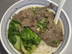-粉吖吖·邵阳米粉(体育西路店)