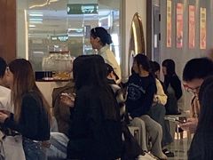 -海底捞火锅(长宁路龙之梦店)
