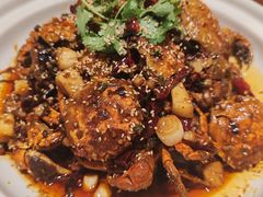 -肥肥虾庄·金牌油焖大虾(汉口城市广场店)