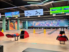 -极限PLAY运动娱乐新世界·团建派对潮玩休闲馆·室内蹦极高空游乐园