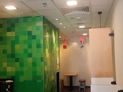 -麦当劳(西客站店)