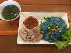 -蝶豆花蓝面条