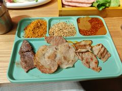 -乌拉烤肉(如皋首店)