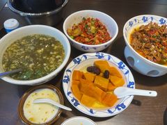 -八碗湘长沙市井菜(坡子街店)