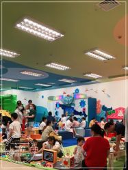 -莫莉幻想儿童乐园(武汉经开永旺店)
