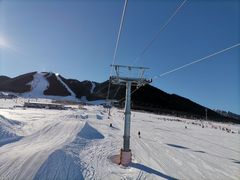 -丝绸之路山地度假区滑雪场