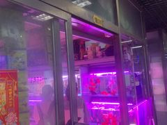 -花鸟鱼虫鲜花绿植市场(玉泉路店)