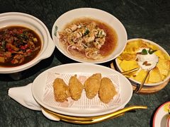 -新白鹿餐厅(湖滨银泰IN77C区店)
