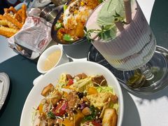 -露露家咖啡店