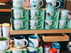 零售区-星巴克(昆明机场III店)