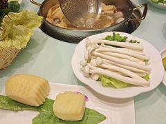 -犇鼎牛潮汕牛肉火锅(新辰里学清路店)