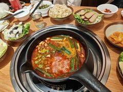 -黔三一夺夺粉酸汤火锅(百信店)