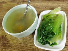 -煲煲香快餐(南京路店)