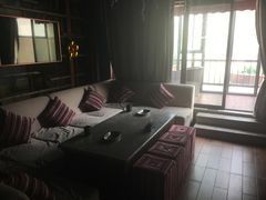 -骑士KTV(红谷滩万达店)
