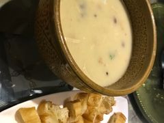 老济南甜沫-闫府私房菜·百年鲁菜(恒隆店)