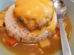 芝士牛肉汉堡咖喱饭-红小满休闲餐厅(十全街店)