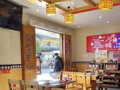 -阿婆情腊排骨火锅(金虹路店)