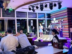 -The BREW·酿餐厅(浦东嘉里大酒店)