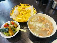 -何胖子丸子汤(南海街店)