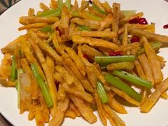 -艳阳天·非遗楚菜(武汉客厅店)