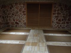 -碧中海汤泉汗蒸酒店