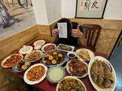 -聚首堂·特色小吃·肘子(什刹海德胜门店)