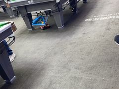 -VV桌球俱乐部(长阳大润发店)