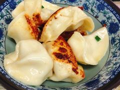 -无名氏宵夜小摊(祝家三姐妹馄饨店)