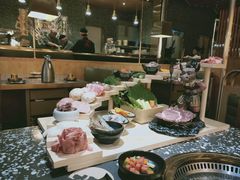 -黑牛の場烤肉(摩天活力城店)