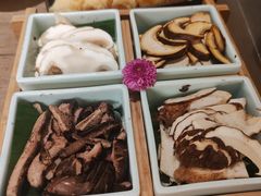 -蘑界·野生菌火锅(深业上城店)