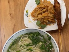 -西部马华清真兰州牛肉面·烧烤夜市(三里河店)