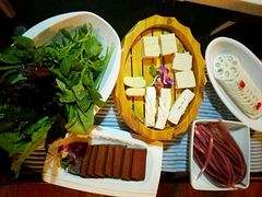 -滇釜火锅·能喝汤的火锅(车公庄店)