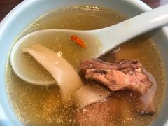 -有红鸡毛店·川菜(建设路店)