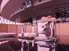 -东方明珠·空中旋转餐厅