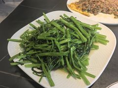 -鑫悦楼煎蟹·16年海鲜大排档