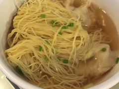 -新大咀港式茶餐厅(宝山万达店)