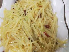 -鲁南仔·滕州炒鸡(经三路店)