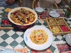 -东北烧烤铁锅炖水库鱼