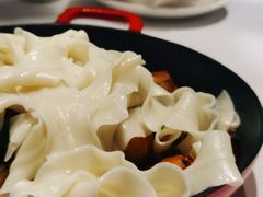 沙湾大盘鸡-耶里夏丽·新疆菜·28年喀什老馆(田林东路店)