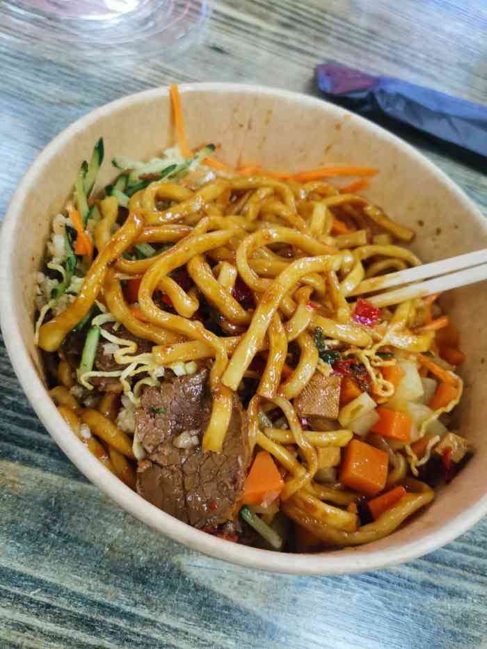 牛家人大碗牛肉面(丰华园美食城店)