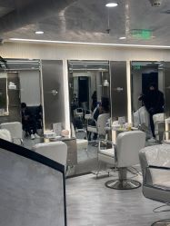 -简法造型·品牌形象店