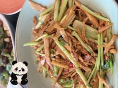 -柒园·三十年创意杭帮菜(龙湖滨江天街店)