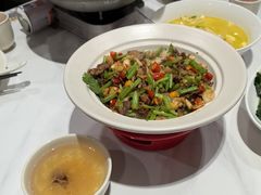 -楚山晓·湖北菜(武汉光谷K11店)